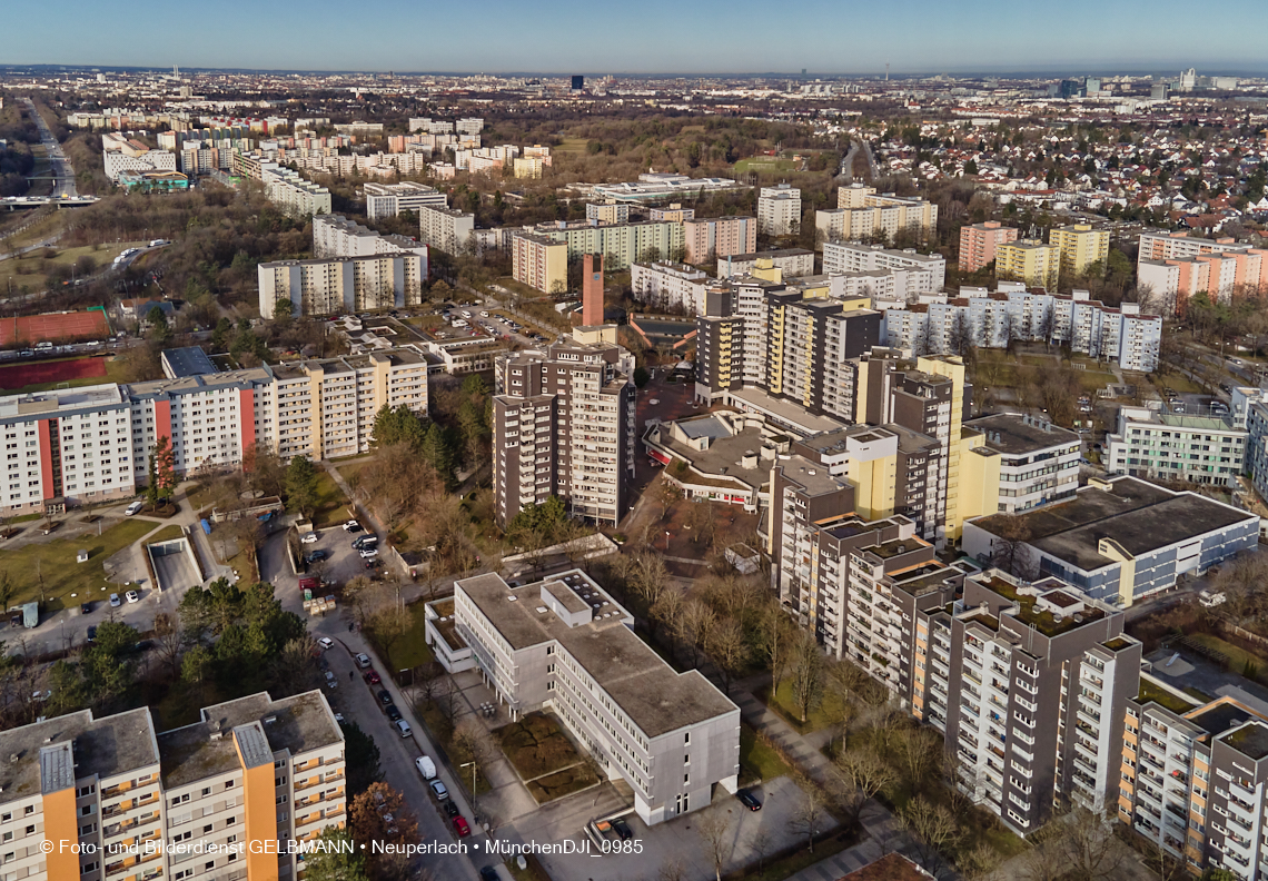 09.02.20222 - Marx-Zentrum und Umgebung in Neuperlach München 